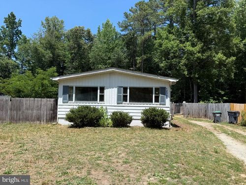 12059 Red Pine Rd, Ruther Glen, VA, 22546-3573 | Card Image