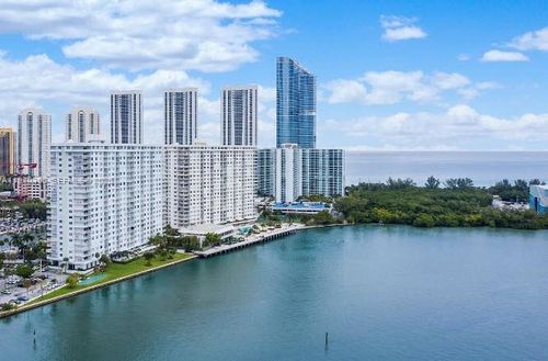 apt-2101-300 Bayview Dr, Sunny Isles Beach, FL, 33160-4747 | Card Image