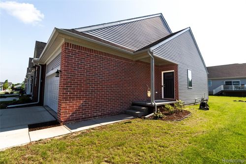 1408 Lincoln St, Lapeer, MI, 48446-1292 | Card Image