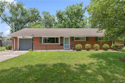 829 Stroop Rd, Kettering, OH, 45429-3211 | Card Image