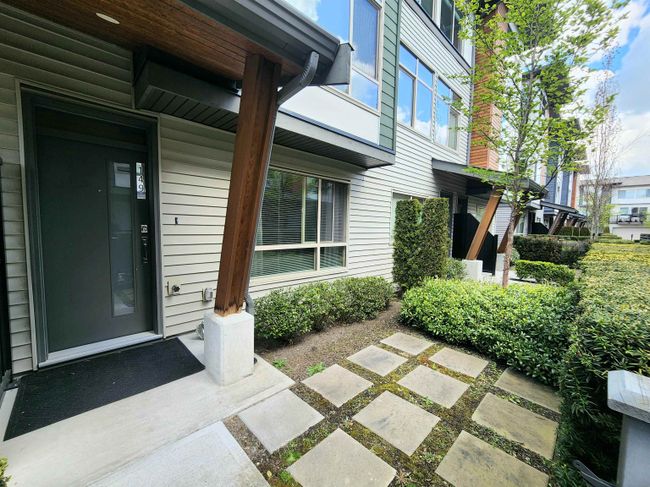 149 - 8473 163 Street, Townhouse with 4 bedrooms, 3 bathrooms and 2 parking in Surrey BC | Image 2