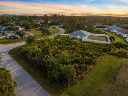 12142 Appleberg Cir, Port Charlotte, FL, 33981-5429 | Card Image