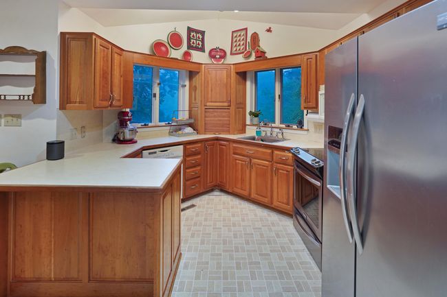 Kitchen | Image 13