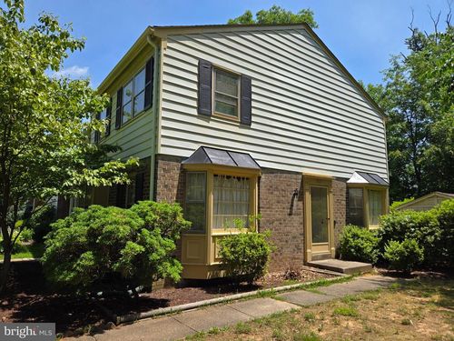 5027 Head Ct, FAIRFAX, VA, 22032-2510 | Card Image