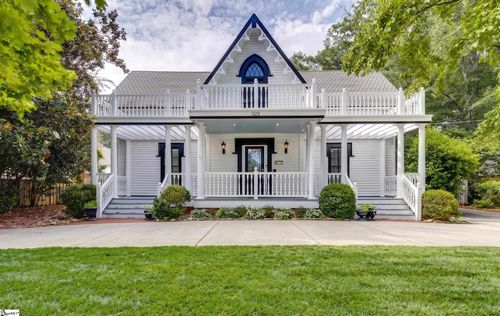 522 Cleveland St, Greenville, SC, 29601-3807 | Card Image