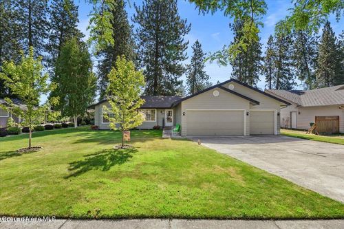 203 S Riverside Harbor Dr, Post Falls, ID, 83854-7568 | Card Image