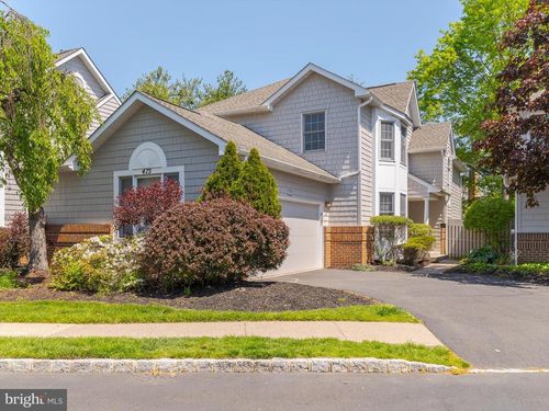 475 Franklin Cir, YARDLEY, PA, 19067-7230 | Card Image