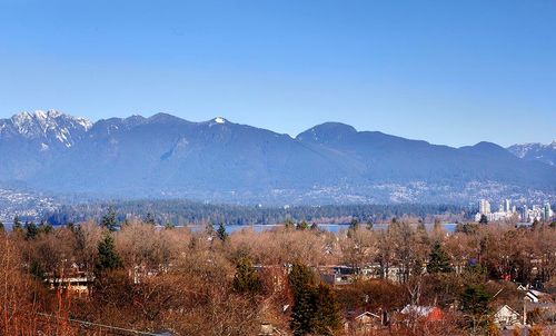 3657 W 14th Ave, Vancouver, BC, V6R2W6 | Card Image