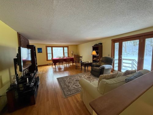 275 Grafton Turnpike Rd, Canaan, NH, 03741-7452 | Card Image