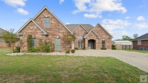 6 Irongate Dr, Texarkana, TX, 75503-5121 | Card Image