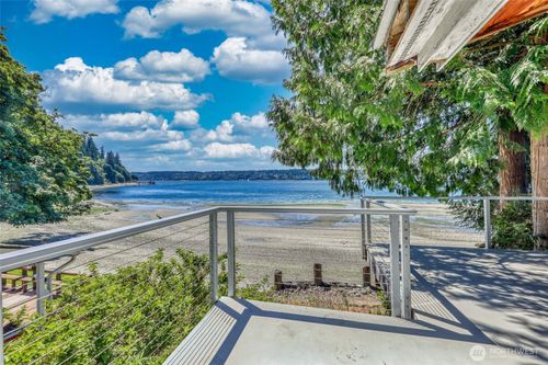 26028 Bates Walk Sw, Vashon, WA, 98070-7706 | Card Image