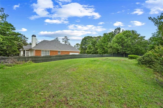 4505 Lakefield Bnd, House other with 4 bedrooms, 3 bathrooms and 2 parking in Berkeley Lake GA | Image 38