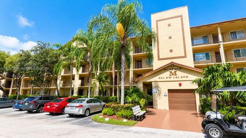 111m-901 Sw 141st Ave, Pembroke Pines, FL, 33027 | Card Image