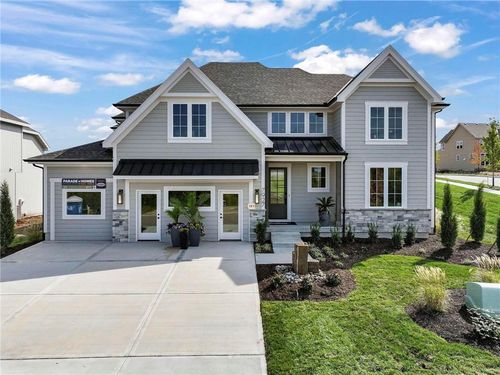 7927 Roundprairie St, Shawnee, KS, 66220-8001 | Card Image