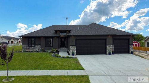 815 Brigham Dr, Idaho Falls, ID, 83402-4839 | Card Image