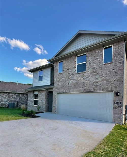5369 Selah St, Springdale, AR, 72764-3267 | Card Image