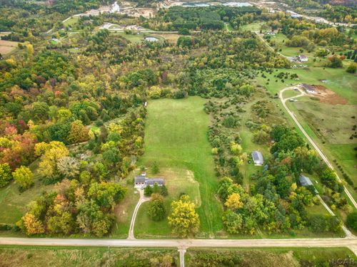 9000 Parkhurst Hwy Blk, Woodstock Township, MI, 49220 | Card Image