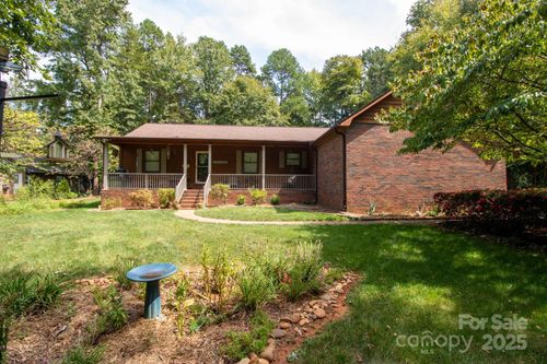 2199 Coddle Creek Hwy, Mooresville, NC, 28115-8250 | Card Image