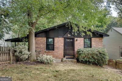 452 East Side, House other with 3 bedrooms, 1 bathrooms and 1 parking in Atlanta GA | Image 2