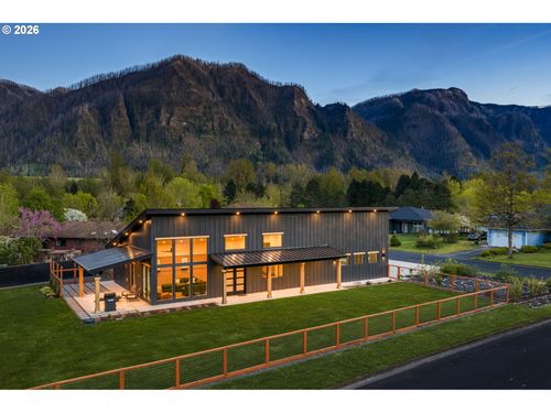 322 Hamilton St, North Bonneville, WA, 98639-4627 | Card Image