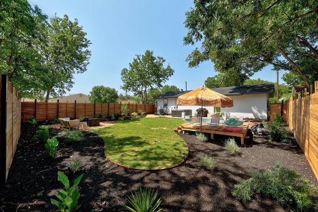407 Pine St, House other with 3 bedrooms, 2 bathrooms and 2 parking in Georgetown TX | Image 32