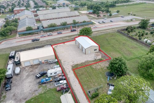119 Saddle Blanket Trl, Buda, TX, 78610-9584 | Card Image