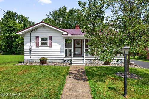 320 Crabapple Ln, Bloomsburg, PA, 17815-3210 | Card Image