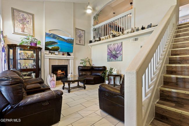 Stairs/Open loft | Image 21