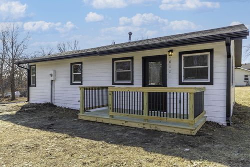 1811 Boyd Ln, COLUMBIA, MO, 65202-2850 | Card Image