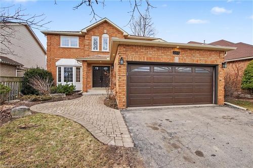 507 Grand Ridge Dr, Cambridge, ON, N1S4Y9 | Card Image