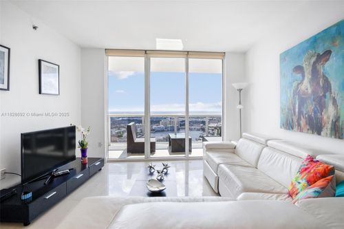 apt-4006-1800 S Ocean Dr, Hallandale Beach, FL, 33009-7732 | Card Image