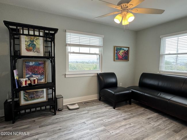B - 440 Causeway Dr, Condo with 3 bedrooms, 3 bathrooms and 1 parking in Wrightsville Beach NC | Image 92