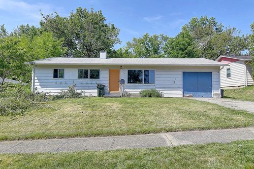 915 Carole St, Miamisburg, OH, 45342-1703 | Card Image