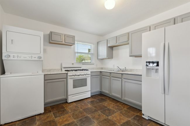 7107 Oak Park Dr, House other with 2 bedrooms, 1 bathrooms and null parking in Richland Hills TX | Image 7