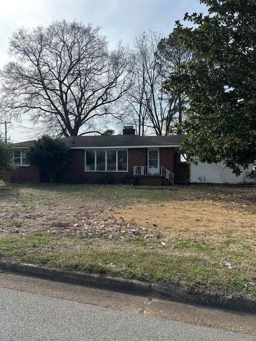 2137 Chisholm Rd, Florence, AL, 35630-1301 | Card Image