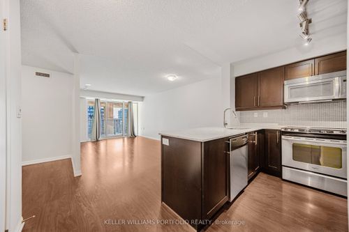 508-125 Western Battery Rd, Toronto, ON, M6K3R8 | Card Image