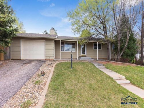 3623 Sycamore Pl, RAPID CITY, SD, 57702-4966 | Card Image