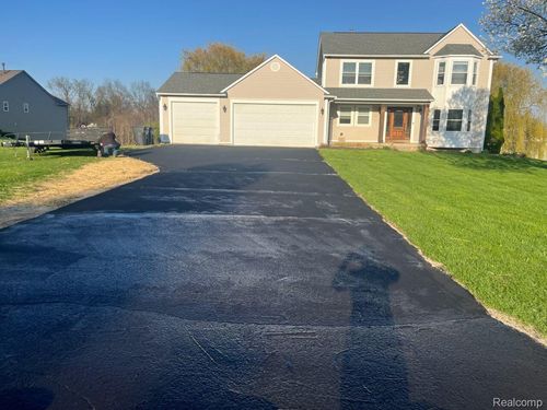 9440 Apple Ct, Fenton, MI, 48430-8446 | Card Image