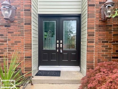 53363 Azalea Dr, Macomb, MI, 48042-5800 | Card Image