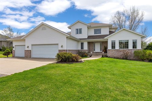 2823 120th St Ne, Swisher, IA, 52338-9595 | Card Image