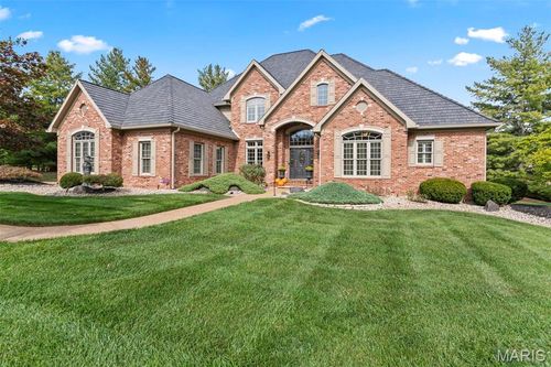 1 London Park, Edwardsville, IL, 62025-3879 | Card Image