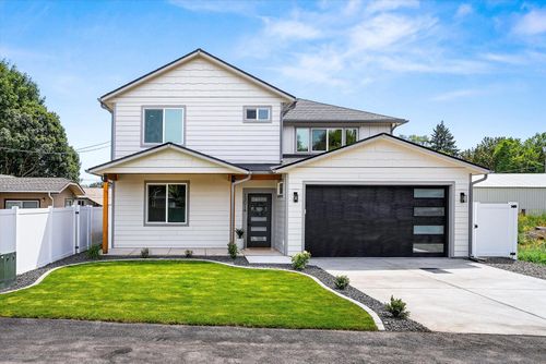 13014 E Rockwell Ave, Spokane Valley, WA, 99216-2587 | Card Image