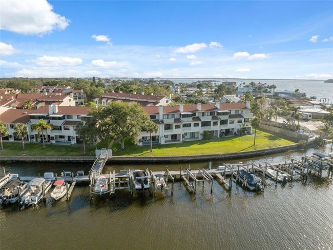 2387 - 2387 Hanover Dr, Townhouse with 3 bedrooms, 3 bathrooms and null parking in DUNEDIN FL | Image 62