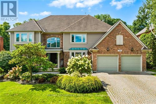 1103 Crofton Way, Burlington (Tyandaga), ON, L7P3X1 | Card Image