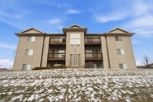 apt-5-3110 Wilson Ave Sw, Cedar Rapids, IA, 52404-7813 | Card Image