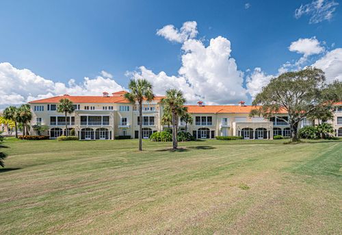 105-5060 Harmony Cir, Vero Beach, FL, 32967-7286 | Card Image