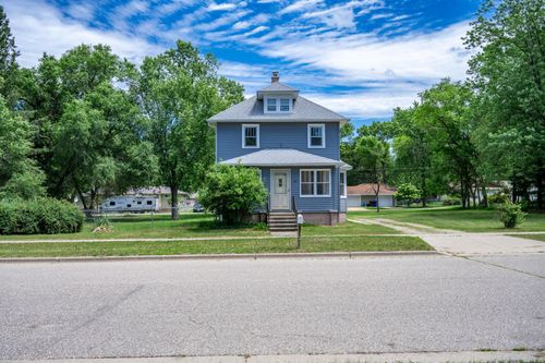 132 S Walker St, Adams, WI, 53910-9212 | Card Image