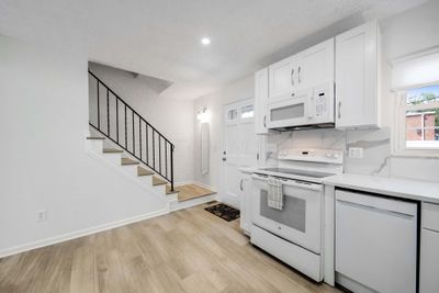 Kitchen | Image 2