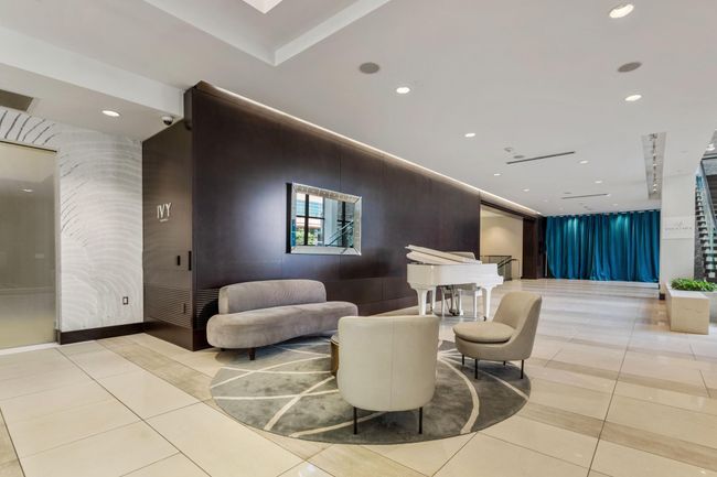 Elegant lobby | Image 22