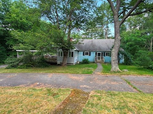 61 Meadowbrook Rd, Carlisle, MA, 01741-1115 | Card Image